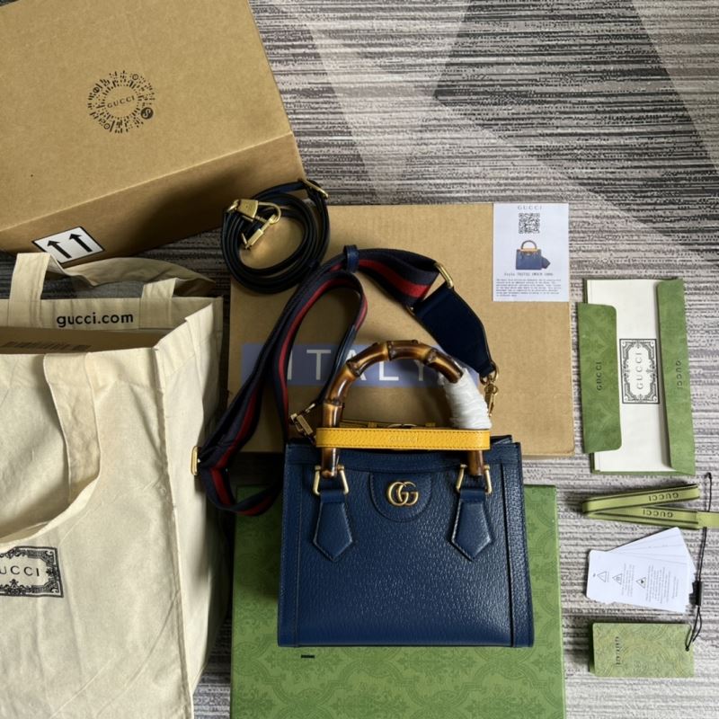 Gvc*1 tote bags
